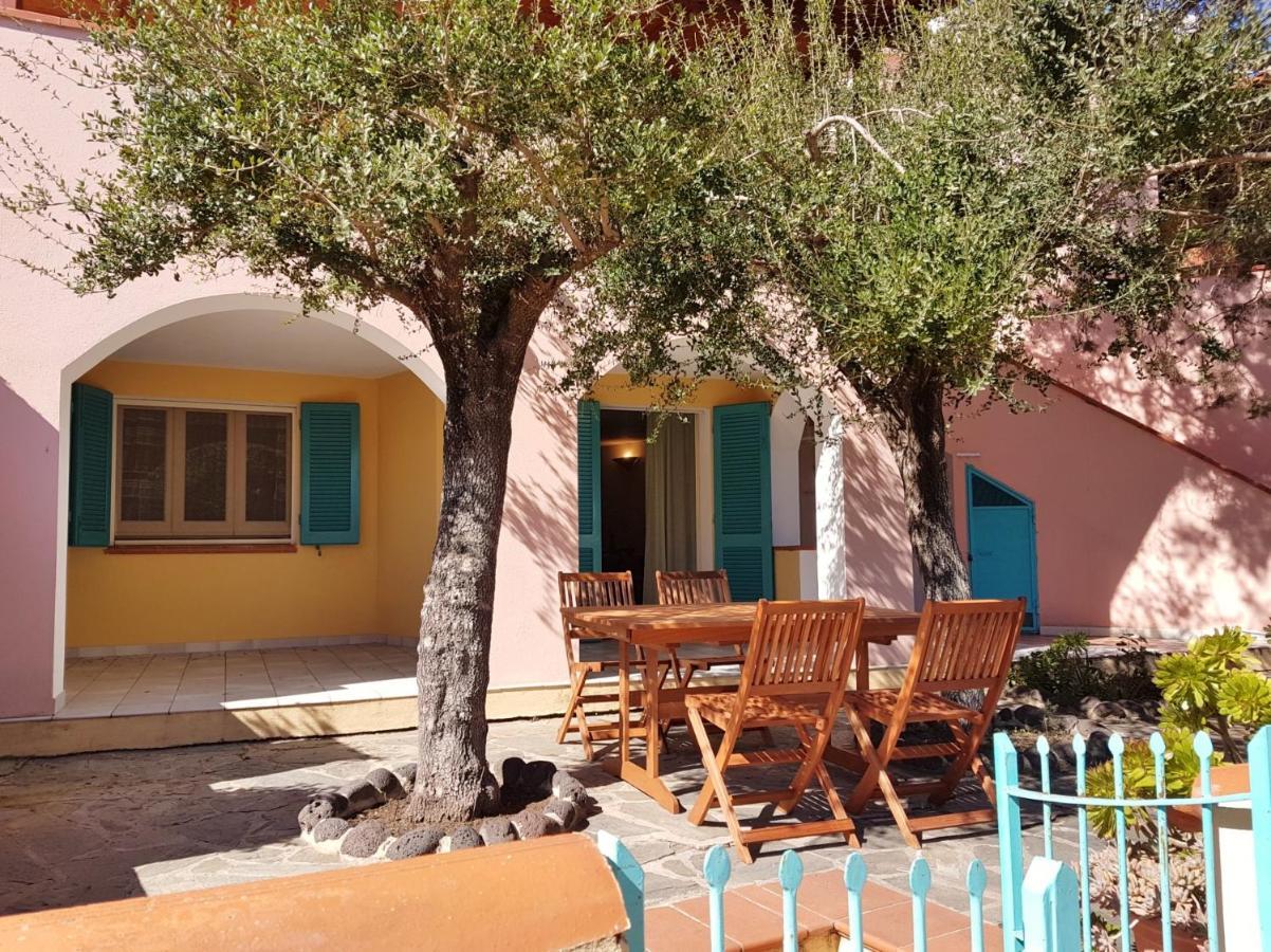 Dommos - Pintada Apartments Cala Liberotto Extérieur photo