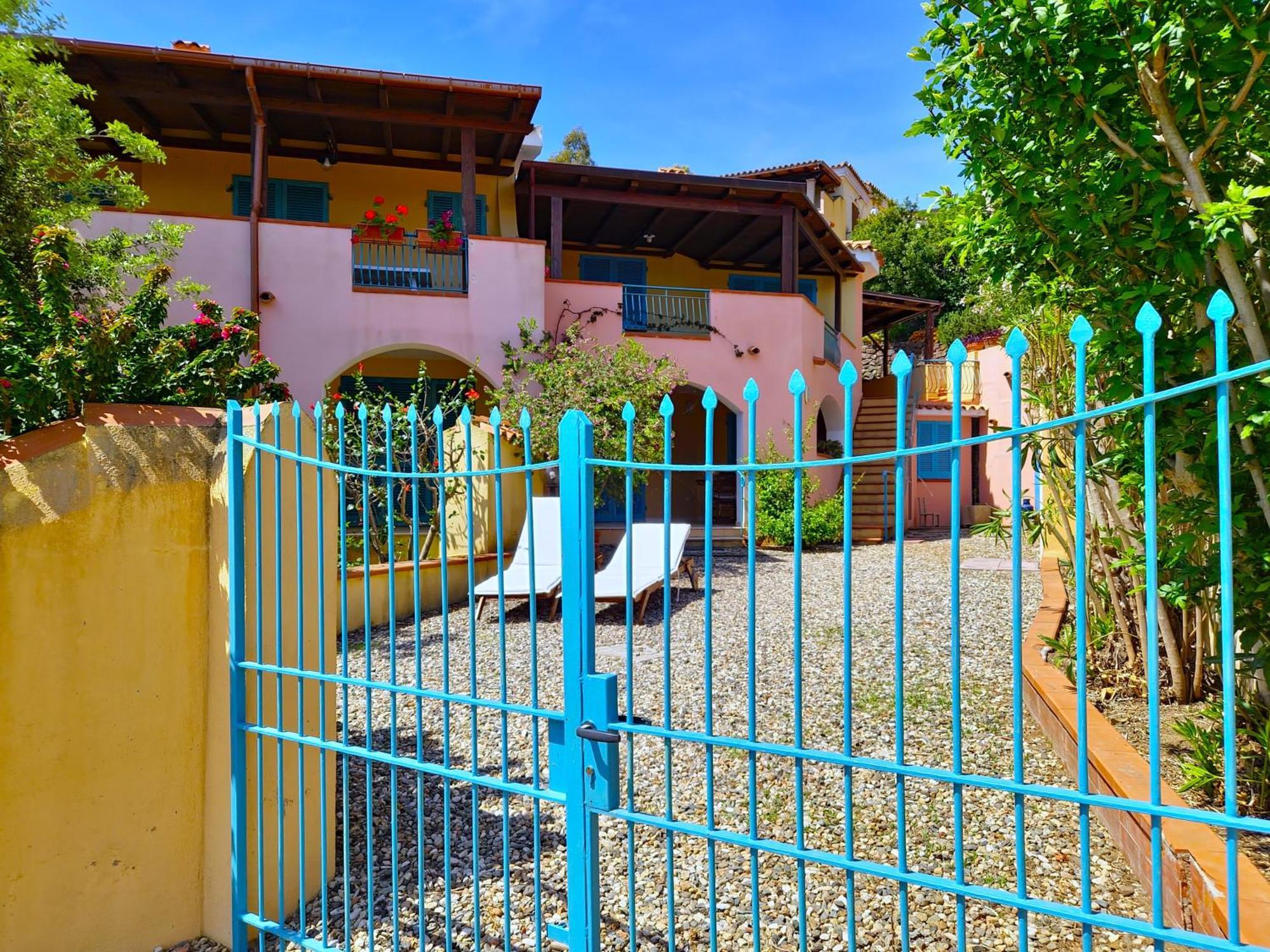 Dommos - Pintada Apartments Cala Liberotto Extérieur photo